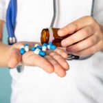 Чем лечат пиелонефрит почек: эффективные препараты и народные средства