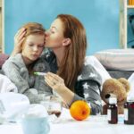 Как лечить грипп и ОРВИ у кормящих мам: эффективные методы и безопасные препараты