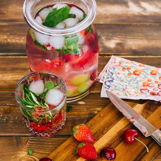Гейнер-коктейль с творогом и ягодами