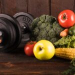 Понимание принципов набора мышечной массы: тренировки и питание для результата