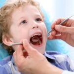 Прорезывание клыков у детей: симптомы, фото, способы облегчить состояние ребенка