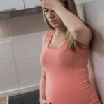 Схватки при первых родах: причины, признаки и советы