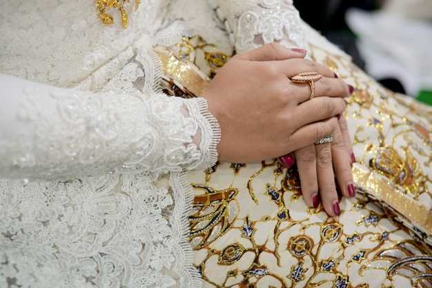 Золотая свадьба: известные традиции